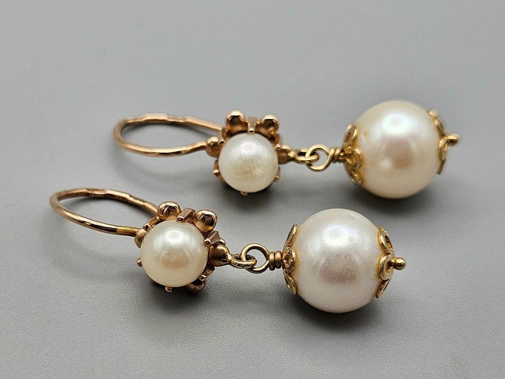 Gouden antieke oorbellen met parel. 2025/25, Handtassen en Accessoires, Oorbellen, Hangers, Overige kleuren, Ophalen of Verzenden