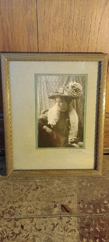 Oude foto gesigneerd P.DINNEQUIN, 22x27, n450, Ophalen of Verzenden