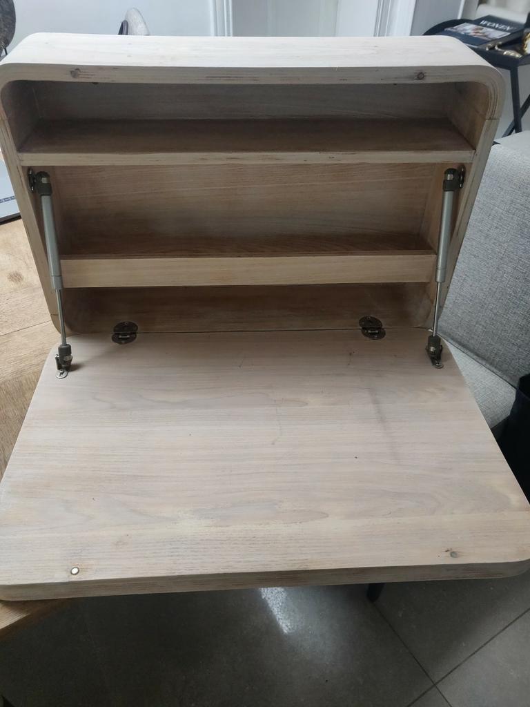Bureau en bois, Enlèvement, Comme neuf