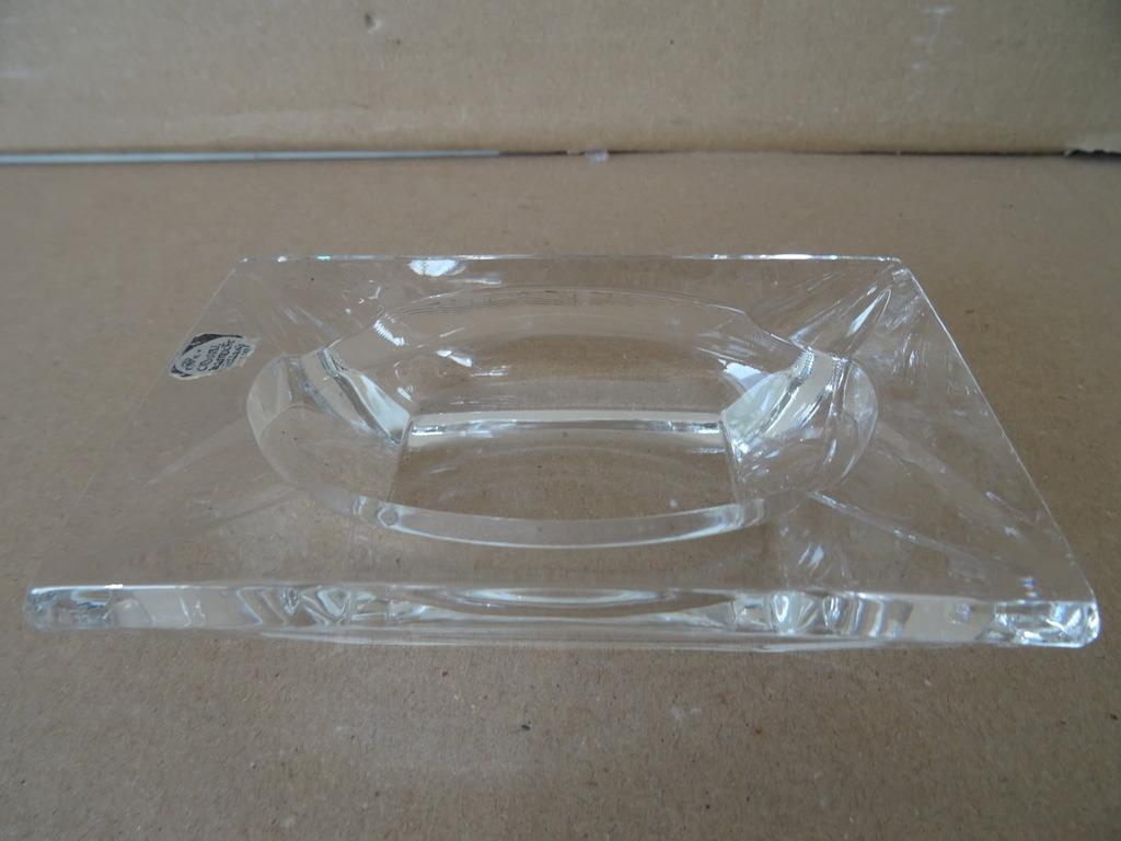 Cendrier vintage de Crystal Maastricht Crystal Maastricht, Antiquités & Art, Antiquités | Verre & Cristal, Enlèvement ou Envoi
