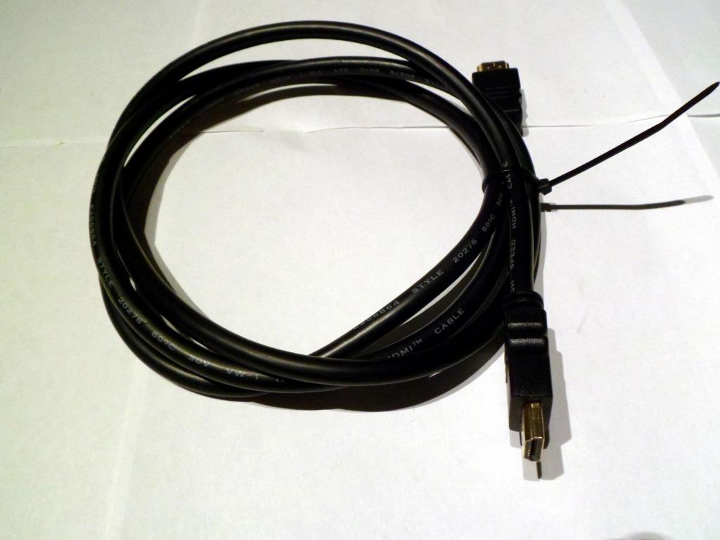 Câble HDMI vers HDMI 1,5 mètre doré, neuf (F), Informatique & Logiciels, Enlèvement ou Envoi, Neuf