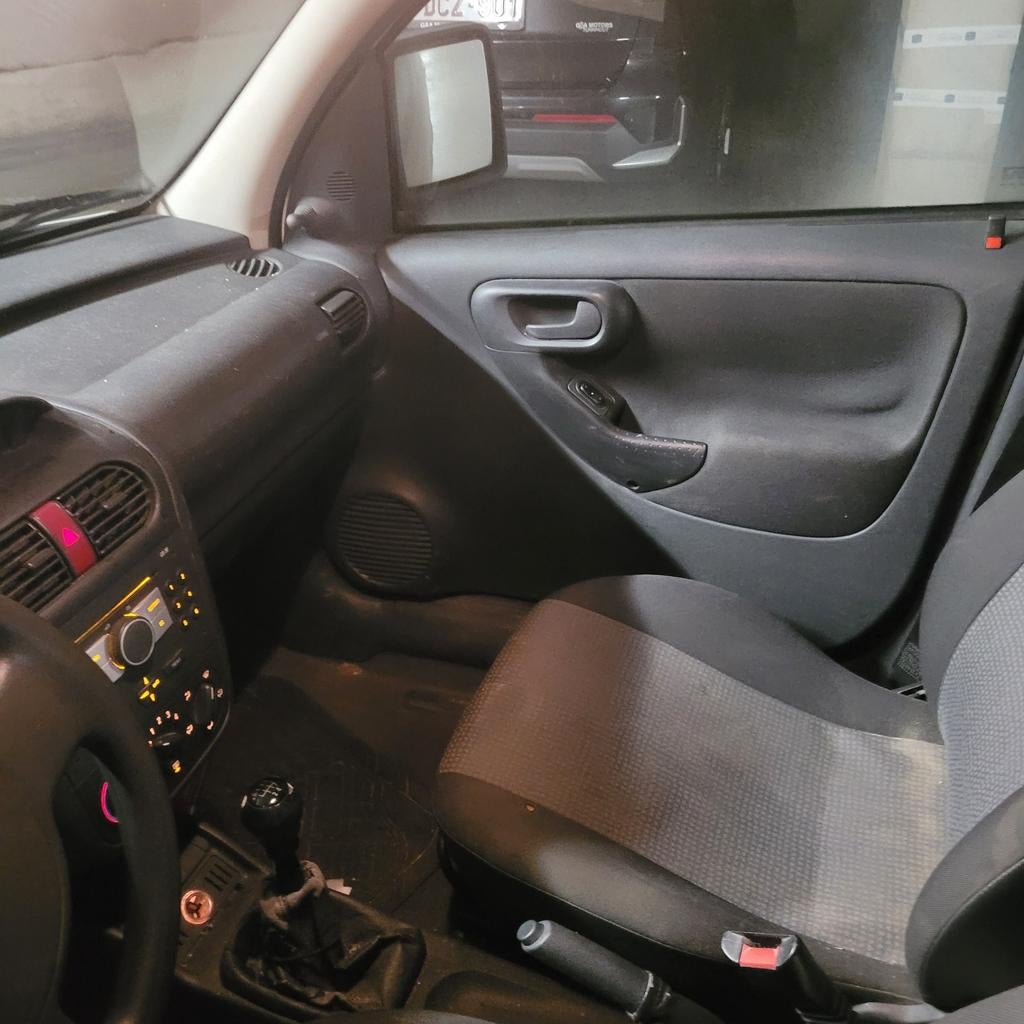 Goede opelcombo benzine 1.4, Auto's, 4 deurs, Wit, Particulier, Euro 4