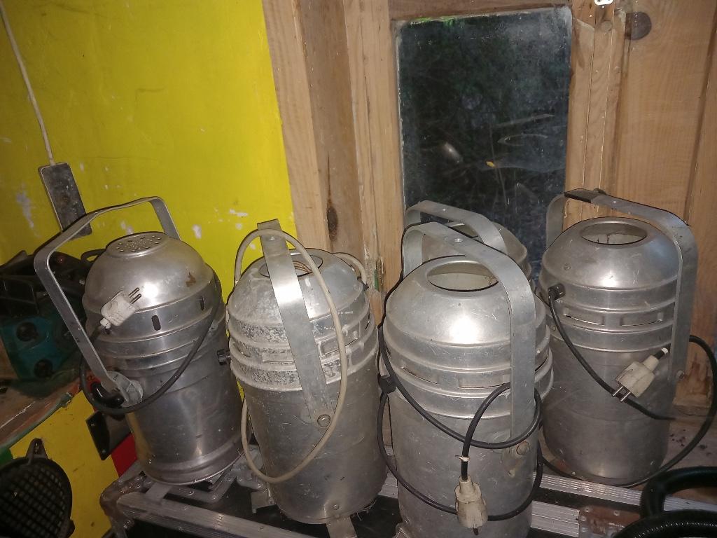 7 maal par 64 armaturen, Enlèvement ou Envoi, Utilisé, Lumières