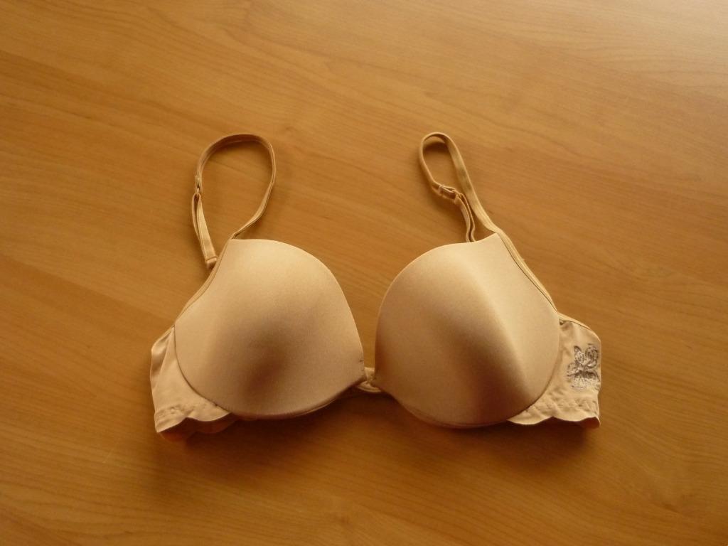 Huidskleurige soft touch en satijnen BH beha van Sloggi 70B, Ophalen of Verzenden, BH