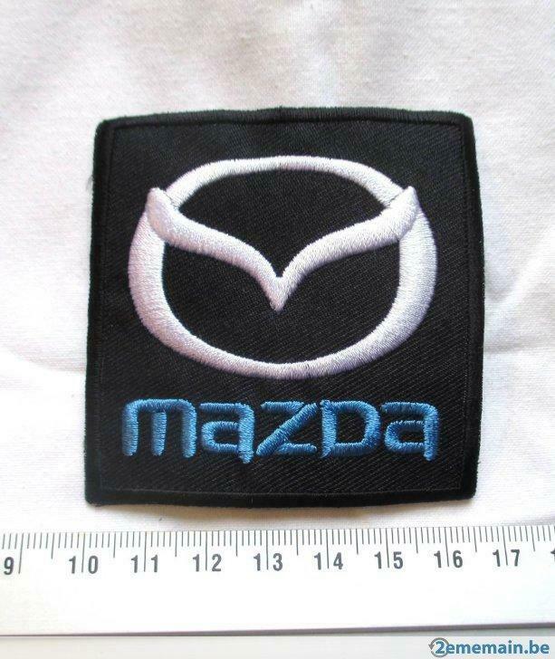 Ecusson brodé Mazda F323, Enlèvement ou Envoi, Neuf