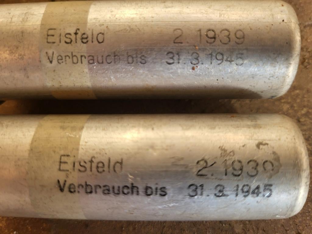 lot 2 tubes blanc, Allemagne 2WW, Enlèvement