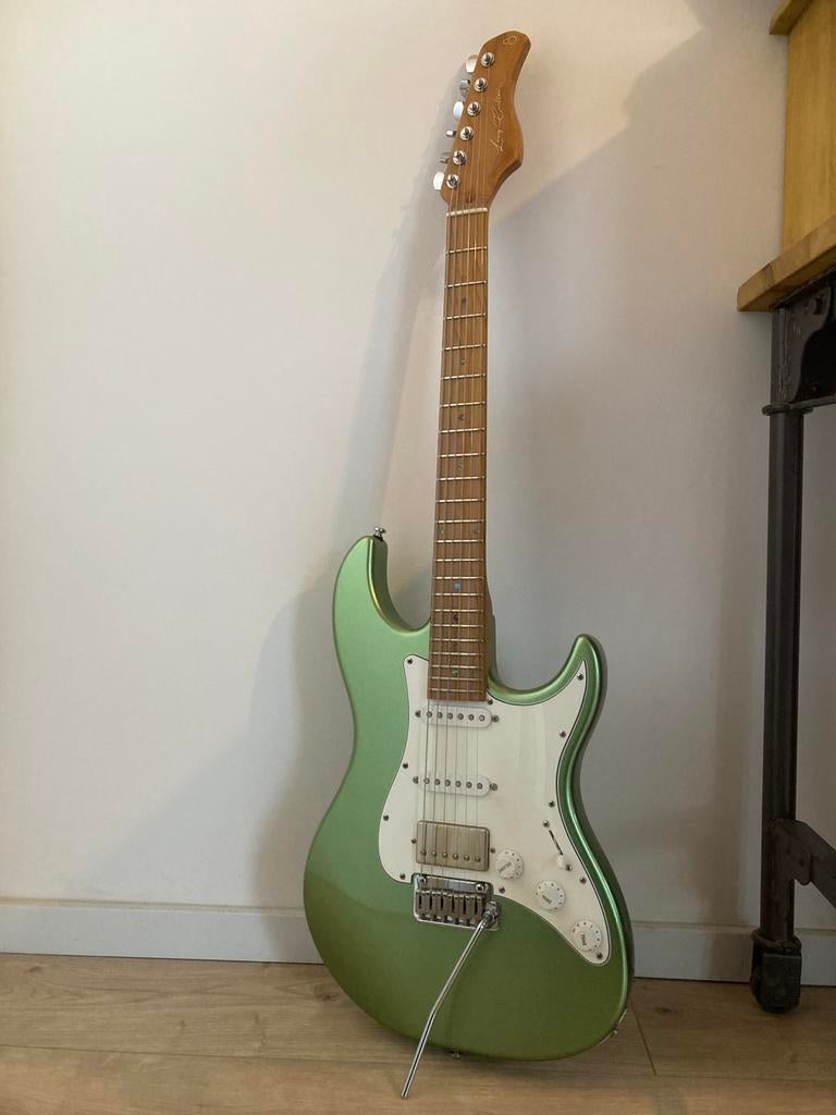 Sire s7 + Suhr pickups, Enlèvement, Comme neuf