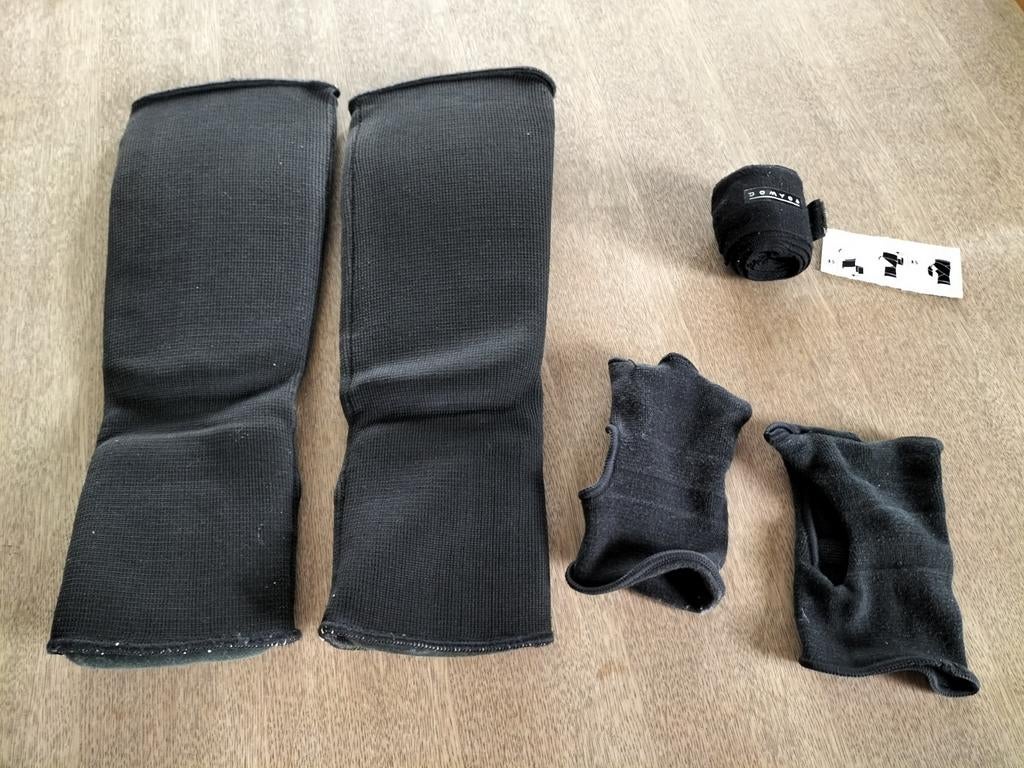 Beenbeschermers, handbeschermers boksen, Sport en Fitness, Ophalen