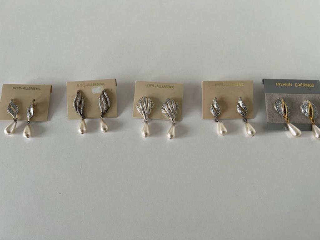 5 pièces de boucles d'oreilles 5 euros, Bijoux, Sacs & Beauté, Boucles d'oreilles, Enlèvement ou Envoi, Argent, Neuf, Puces ou Clous