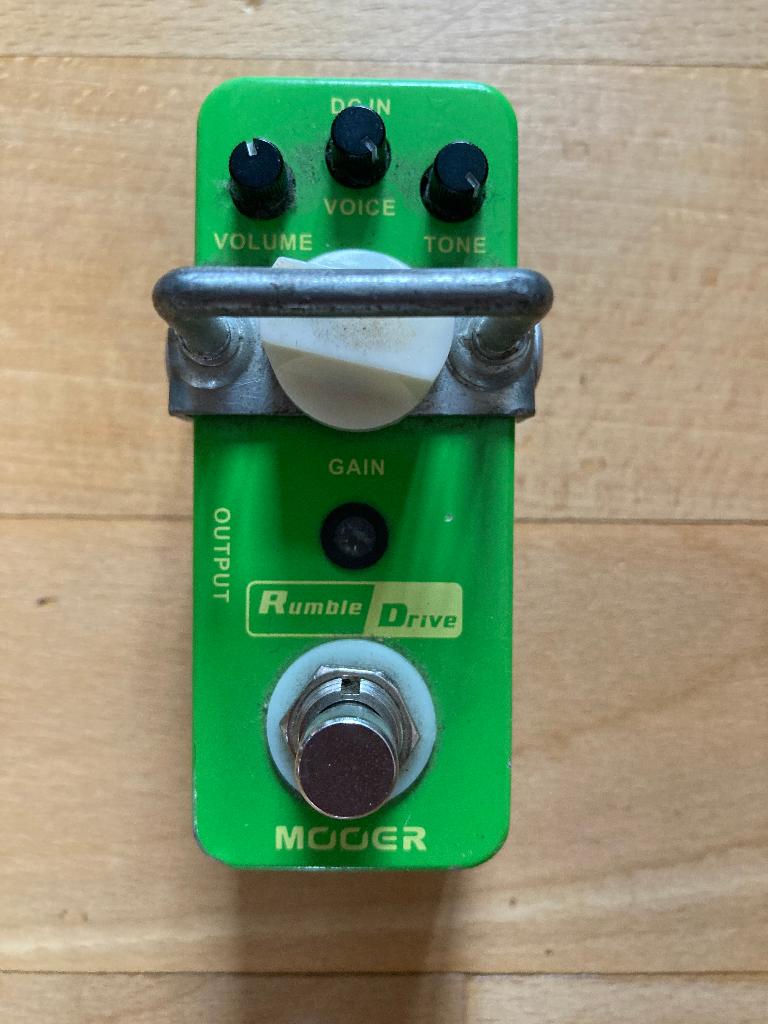 Mooer Rumble Drive, Muziek en Instrumenten, Ophalen of Verzenden, Gebruikt, Distortion, Overdrive of Fuzz