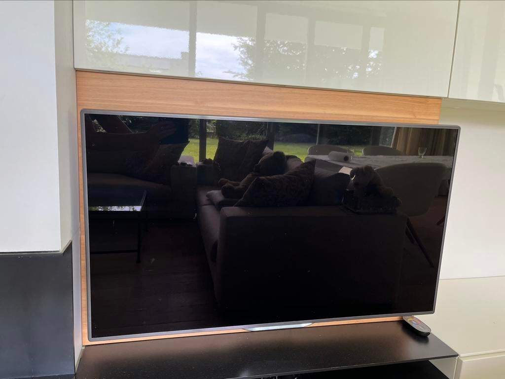 Philips Tv 46 inch met ambilight, Audio, Tv en Foto, Televisies, Gebruikt, Philips, Ophalen of Verzenden