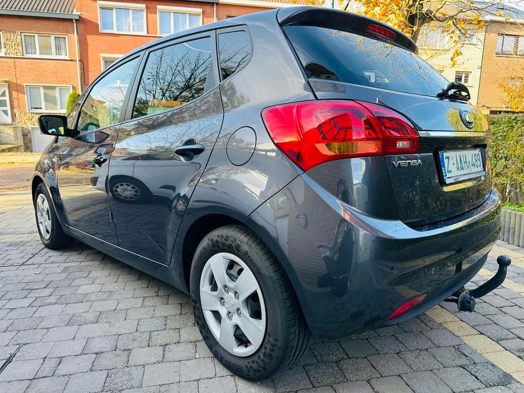 KIA VENGA 1.4 BENZINE AIRCO GPS CAMERA 2016 6950€, Voorwielaandrijving, Euro 6, 4 cilinders, Leder en Stof