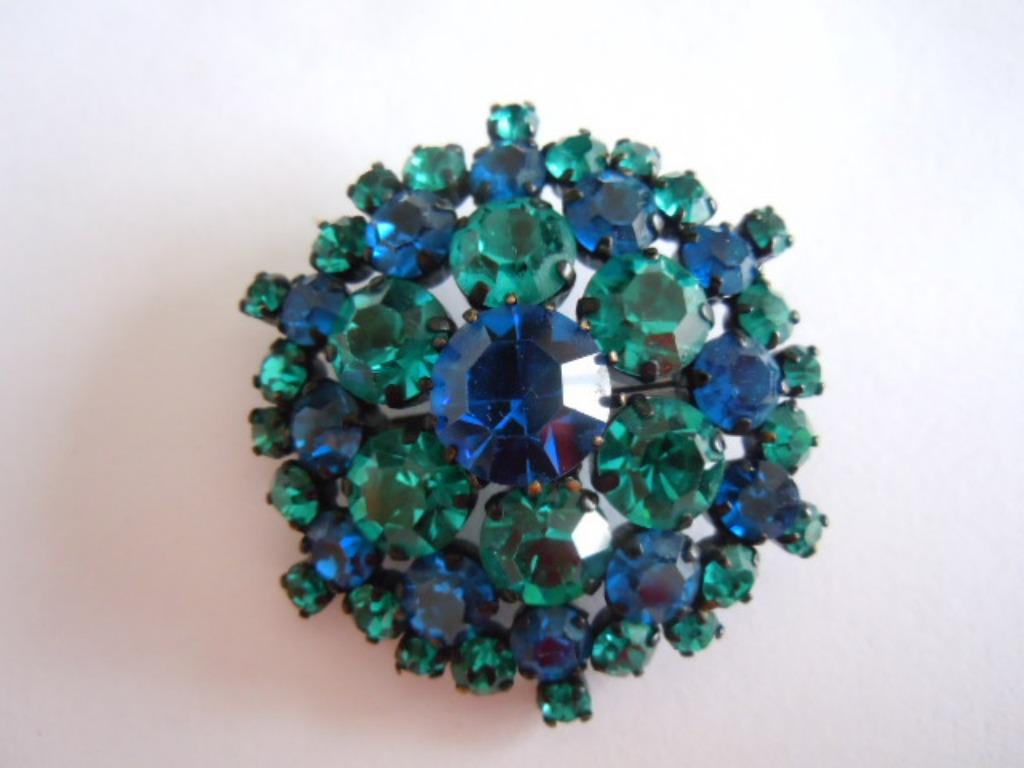 Broche cobalt blauw en turkooise strass rijnsteen Vintage, Overige materialen, 4 tot 7 cm, Zo goed als nieuw, Met strass