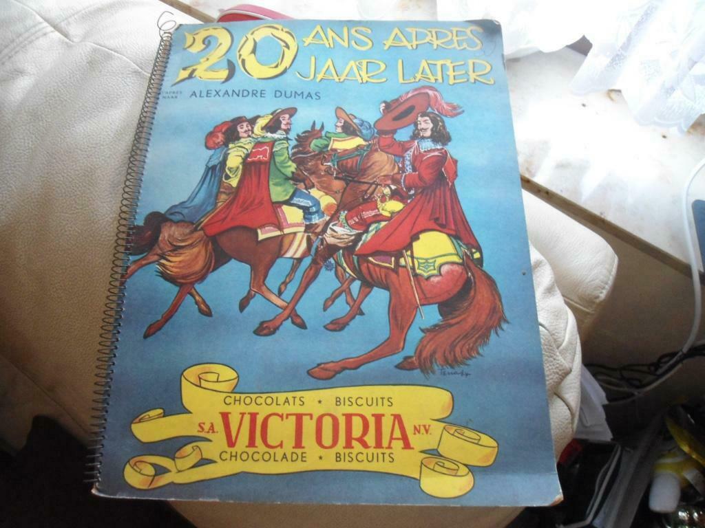 Ancien Album Complet de ses 125 Chromos Chocolat Victoria, Enlèvement ou Envoi
