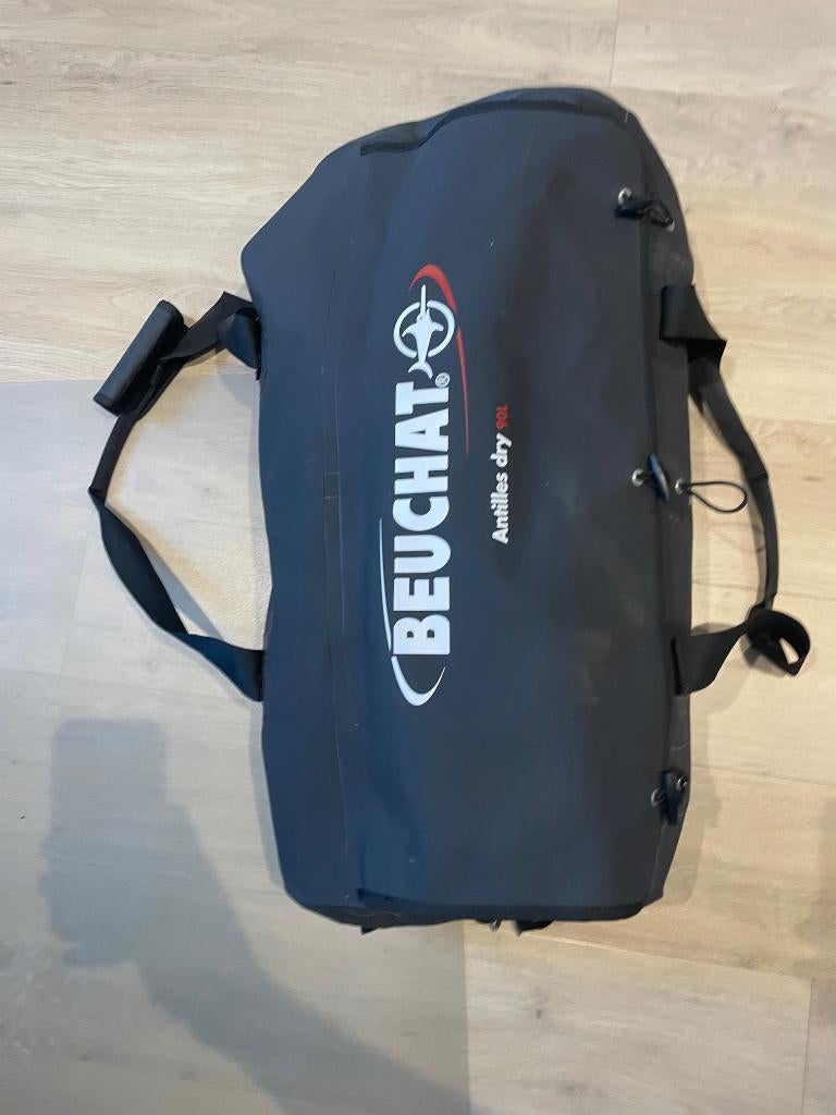 Sac étanche BEUCHAT – Très bon état, Enlèvement ou Envoi, Comme neuf, Autre