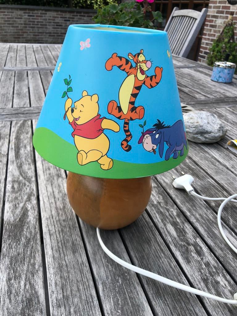 Lampe de chevet winnie the pooh, Ophalen, Zo goed als nieuw, Hout