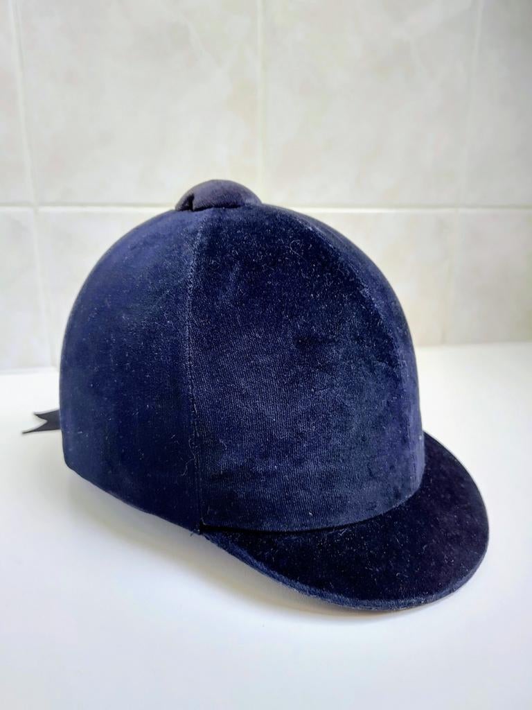 Toque en kousen voor paardrijlaarzen.De toque is maat 7 (57), Ophalen of Verzenden, Zo goed als nieuw