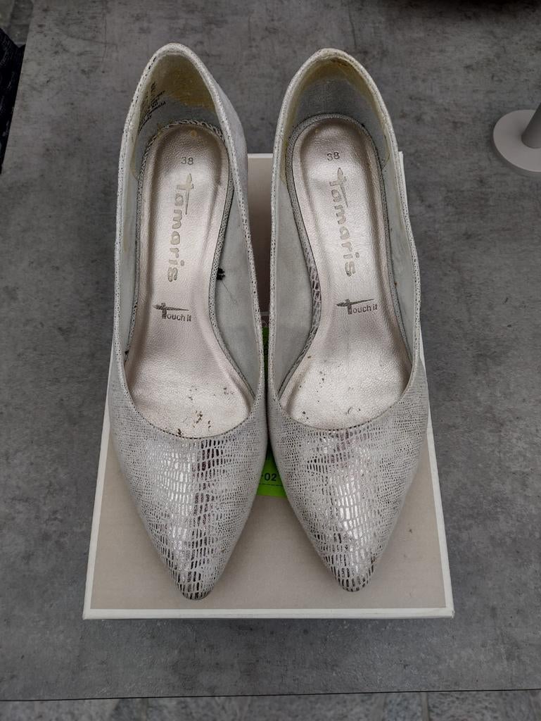 Pumps Tamaris, maat 38, Enlèvement ou Envoi, Porté, Gris, Escarpins