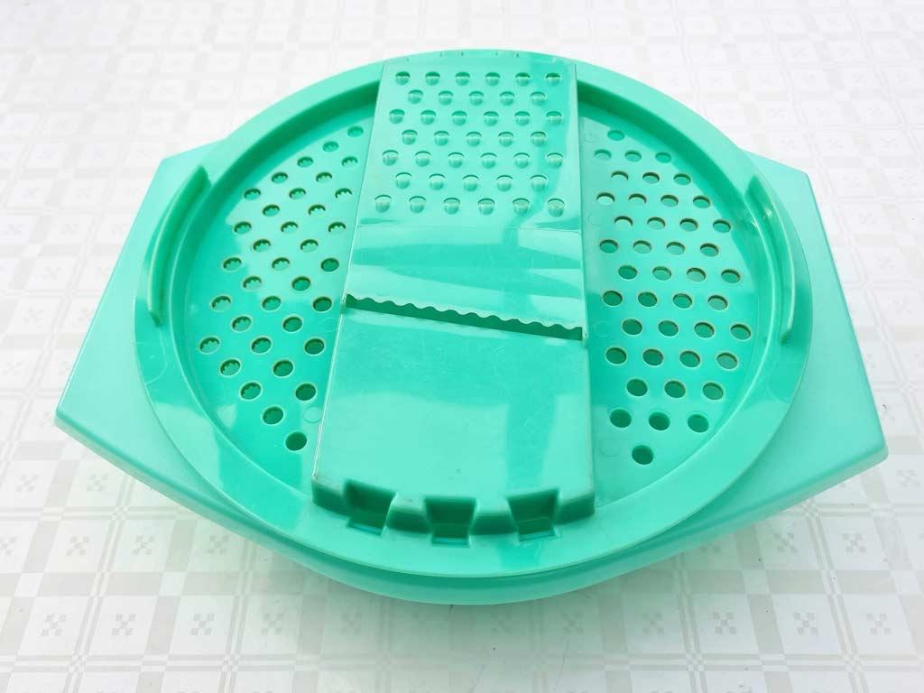 Tupperware kom groen+rasp/mandoline  voor groenten/kaas, Enlèvement, Vert