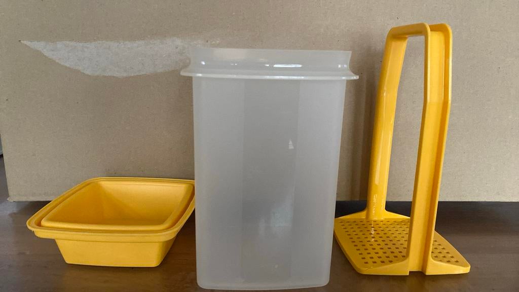 Tupperware zuurpot1,1l/lift voor zure ajuintjes augurken enz, Huis en Inrichting, Ophalen, Gebruikt