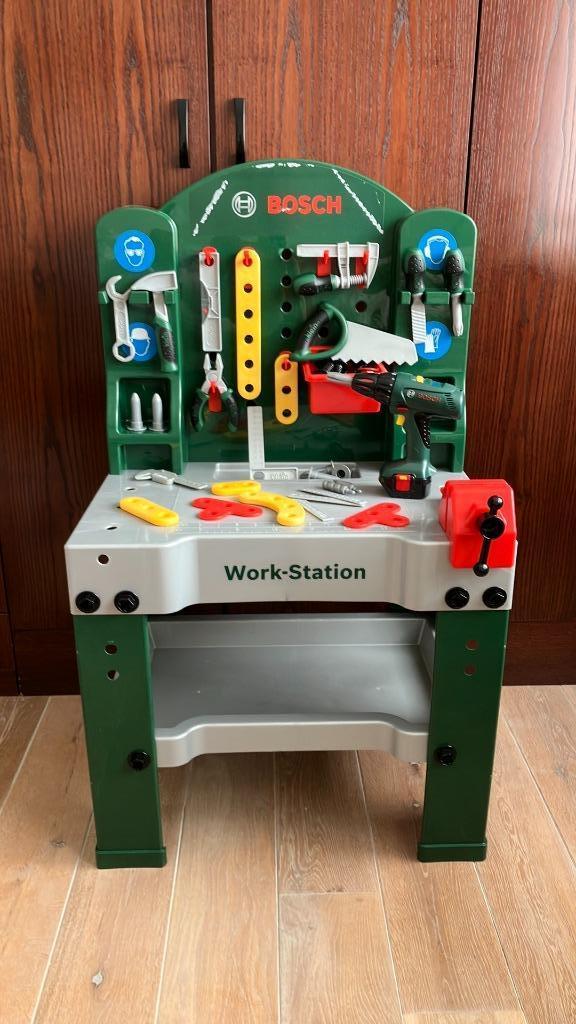 Theo Klein Bosch Work-Station werkbank + boormachine, Ophalen, Gebruikt, Bouwen