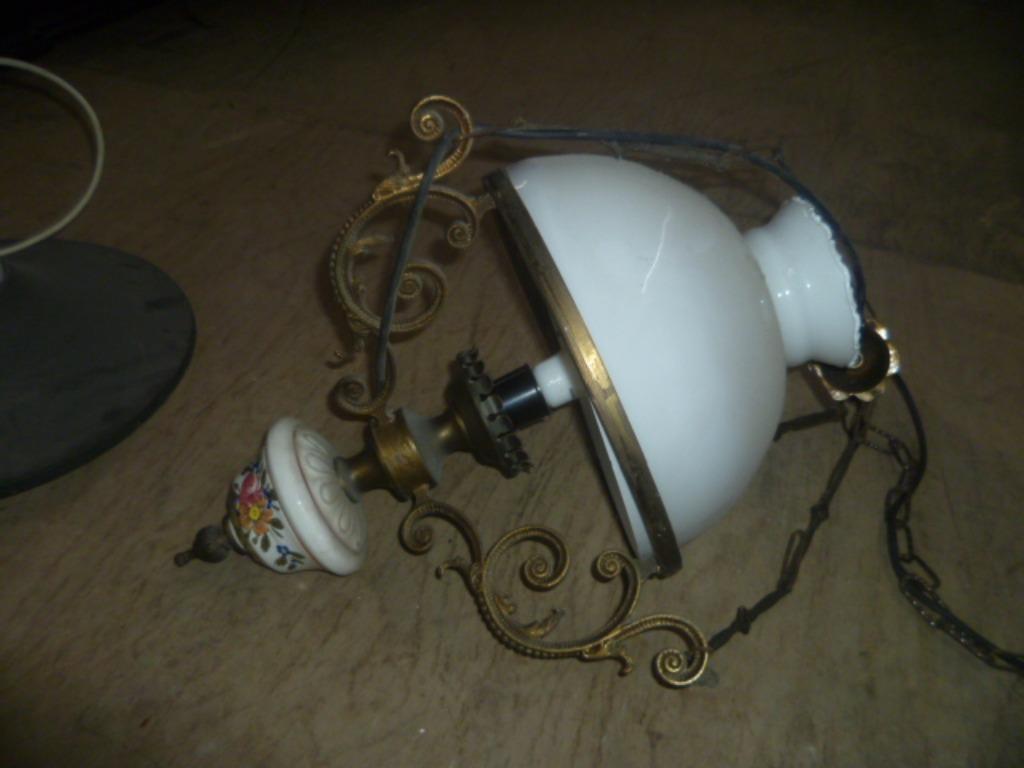 LAMPE BELGE LUSTER, Ophalen