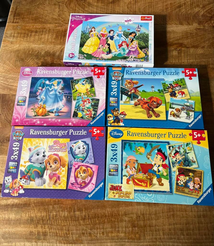 Verschillende puzzels Ravensburger 3 x 49 stuks, Enlèvement ou Envoi, Comme neuf