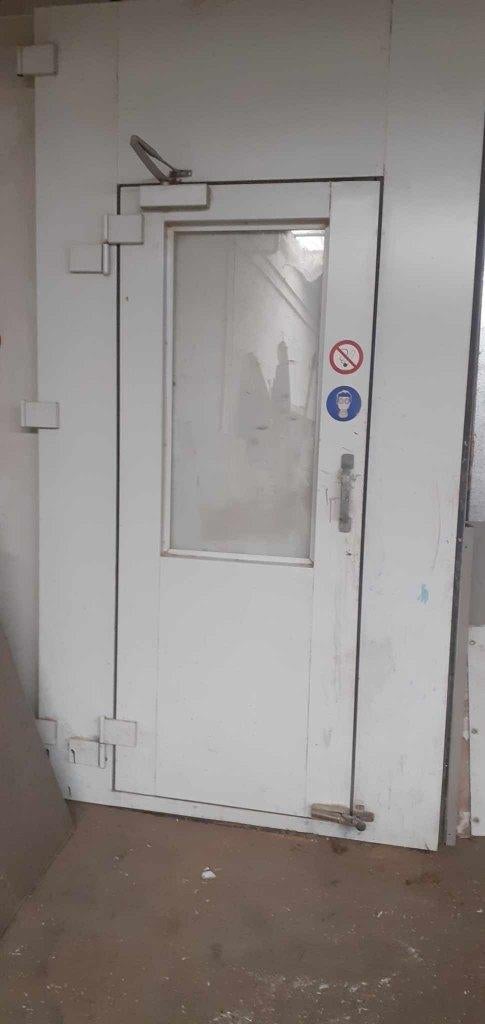 Spuitcabine, Ophalen