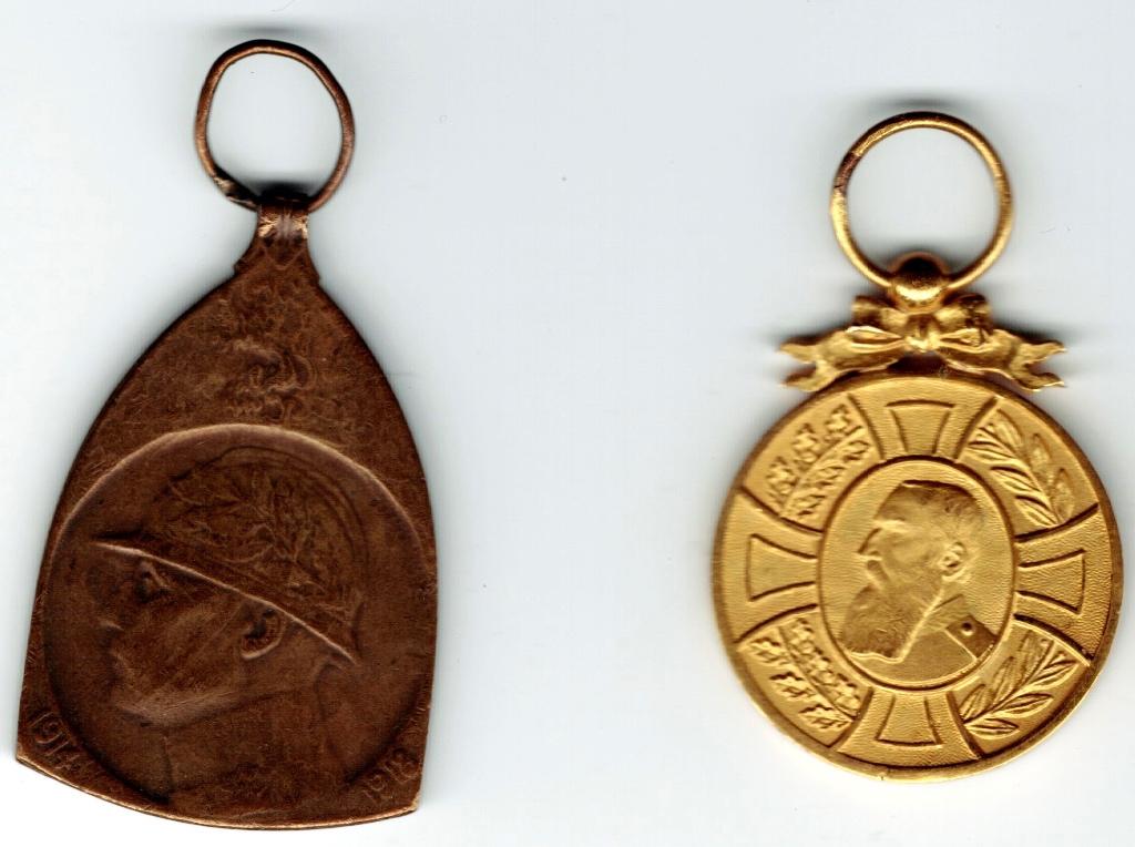 2 médailles sans ruban, Envoi, Ruban, Médaille ou Ailes