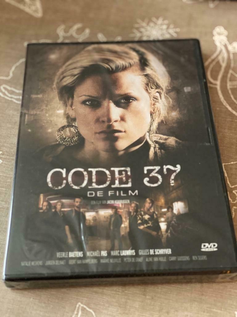 Code 37, Enlèvement ou Envoi, Neuf, dans son emballage, Action et Aventure