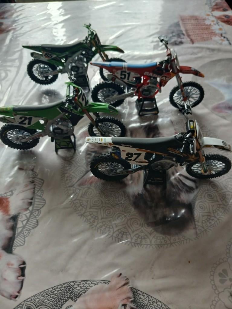 Lot 4 Motocross de collection 1:12 - État impeccable, Ophalen, Zo goed als nieuw, Motoren