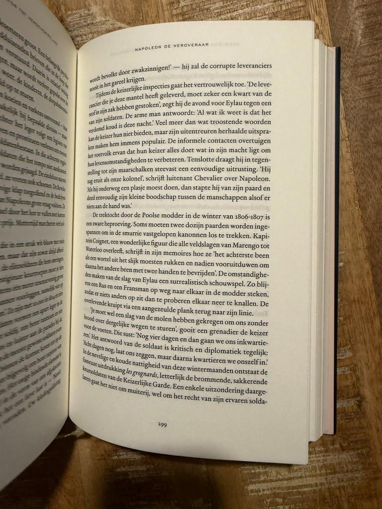 Napoleon, de schaduw van de revolutie - Bart Van Loo, Boeken, Ophalen of Verzenden, Zo goed als nieuw, Bart van Loo, Politiek