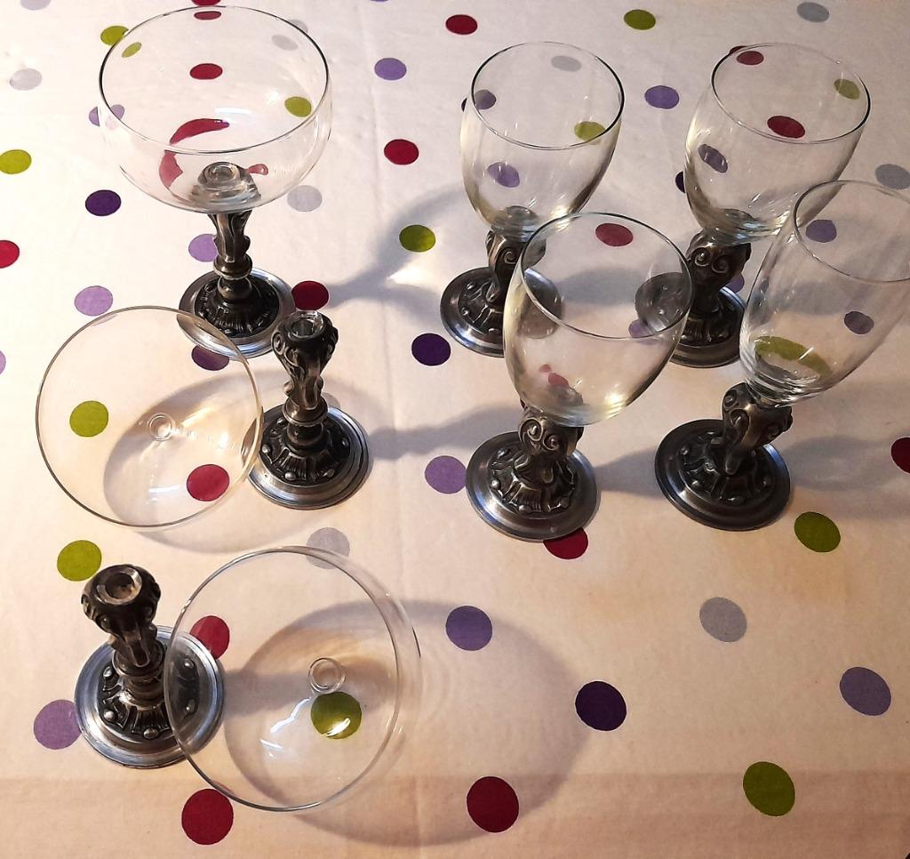 verres à vin avec pied en étain, Enlèvement