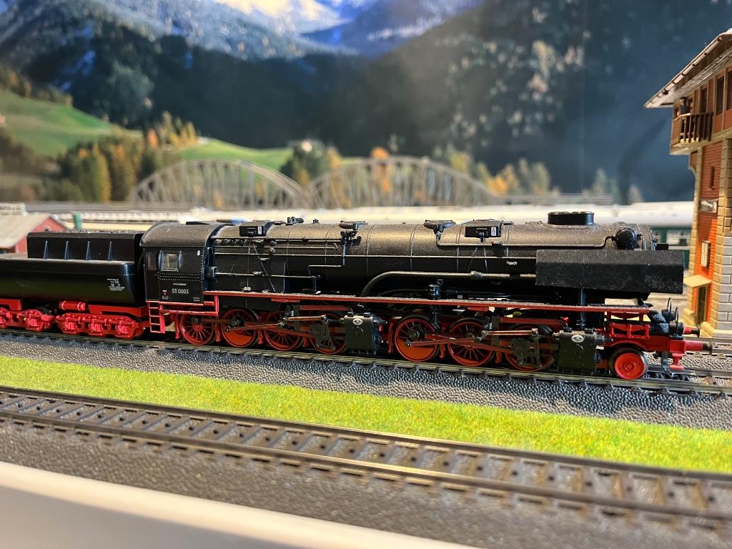 Marklin 37023, Enlèvement ou Envoi, Courant alternatif, Utilisé, Locomotive