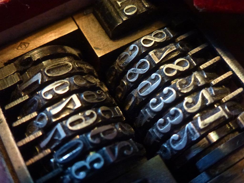 Nummeraars afdrukken, Zakelijke goederen, Machines en Bouw | Industrie en Techniek, Verzenden