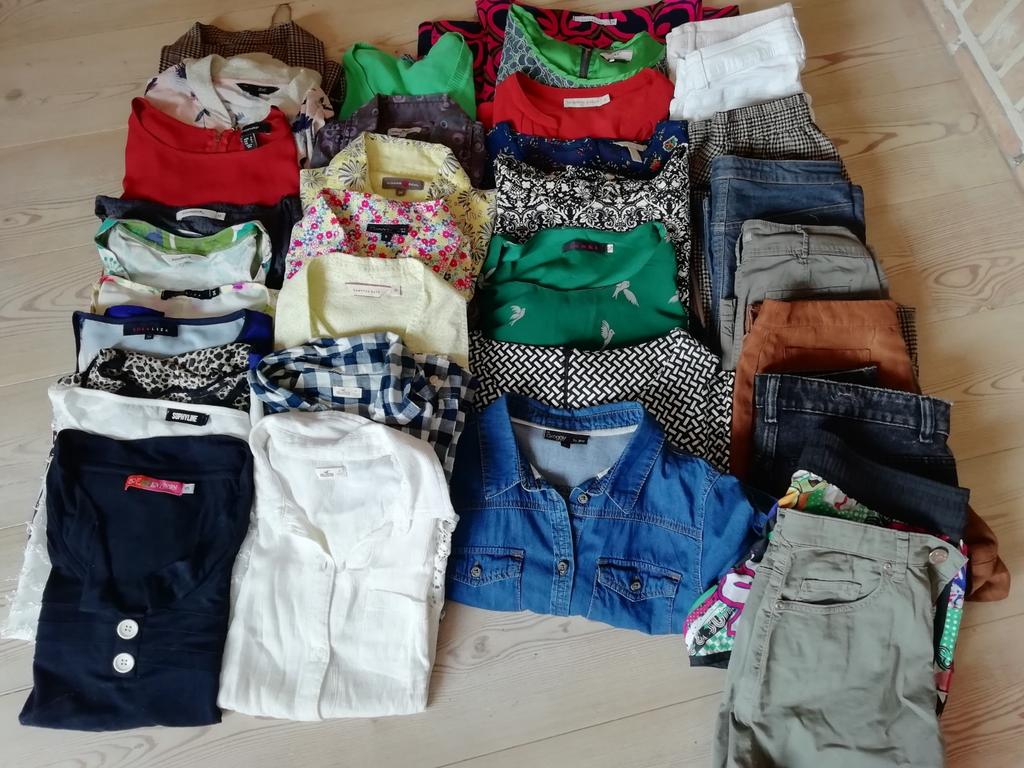 Dames/meisjes kledij : maat smal, Ophalen of Verzenden, Gedragen