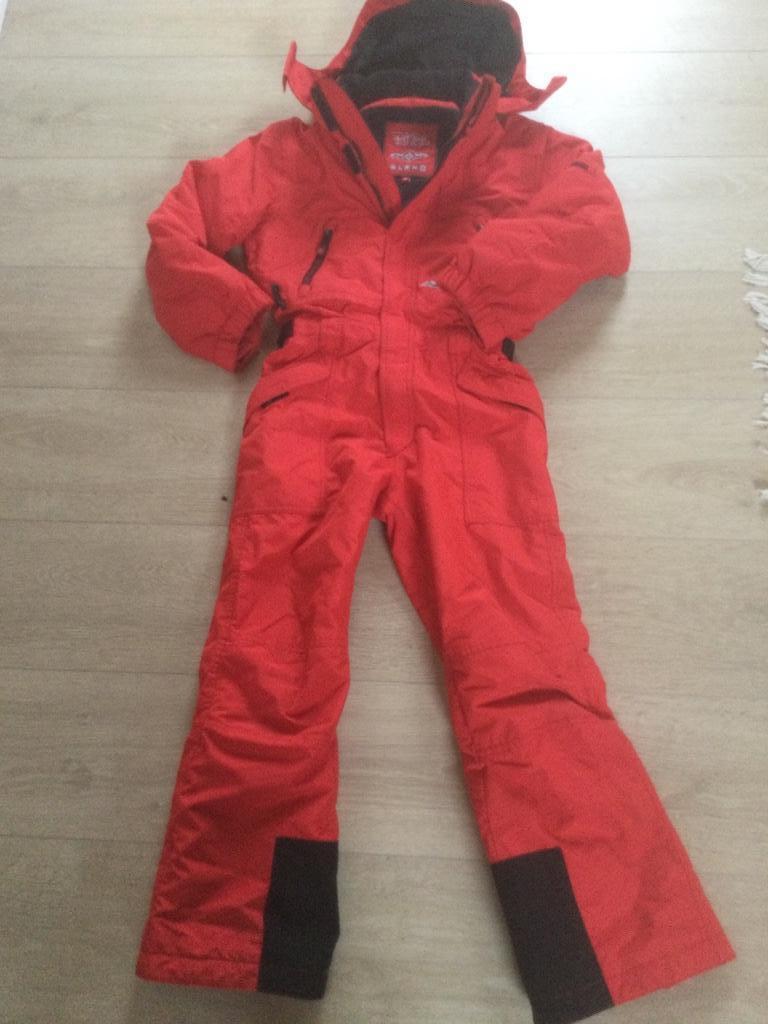 Kledij  SKI SNEEUW ⛄️⛷ complete outfit 128 -134, Ophalen of Verzenden, Zo goed als nieuw, Ski, Kleding
