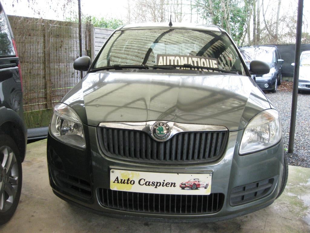 Skoda Roomster Roomster 1.6i Automatique DSG 110000km Ct ok, Autos, Argent ou Gris, Achat, Entreprise, Carnet d'entretien