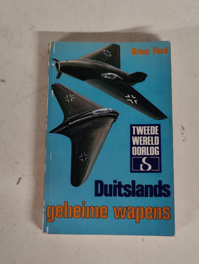 Duitslands geheime wapen - De 2e WO - Brian Ford, Ophalen of Verzenden, Gelezen