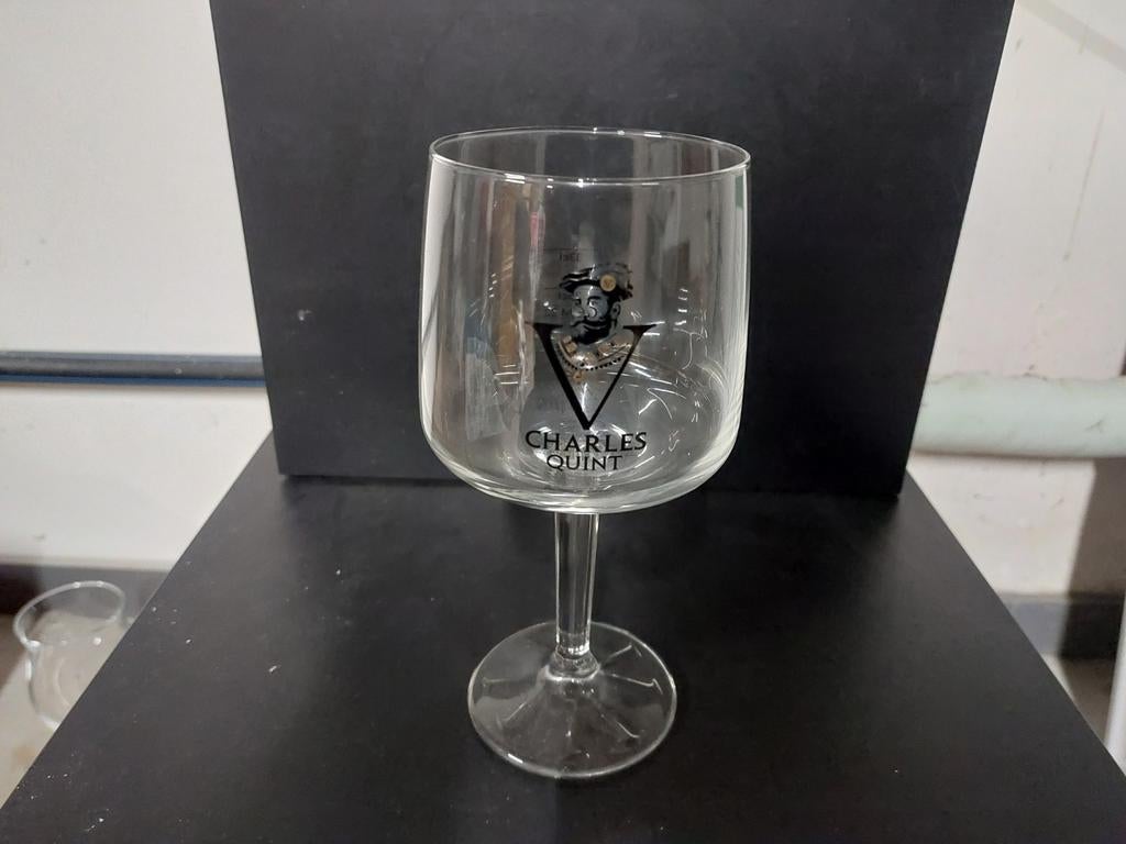 Verre à bière Charles Quint, Enlèvement ou Envoi, Comme neuf, Verre à bière