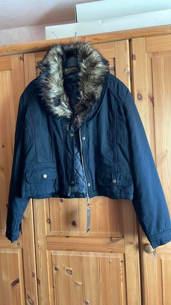 Kort zwart jacket taille 4 (pels kan eraf) nieuw, Kleding | Dames, Ophalen of Verzenden, Nieuw