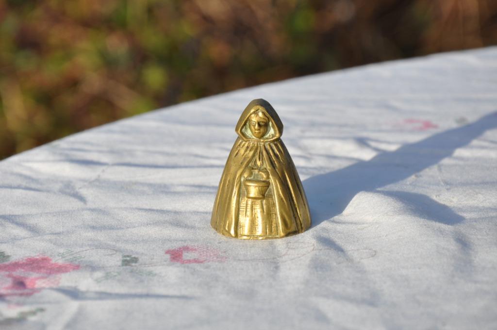 petite cloche laiton chaperon rouge, Ophalen of Verzenden, Koper