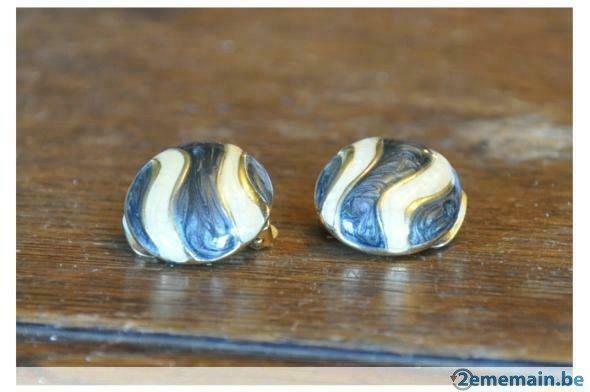 paire de boucles d'oreilles de fantaisie beige et grise, Handtassen en Accessoires, Oorbellen, Ophalen of Verzenden, Gebruikt