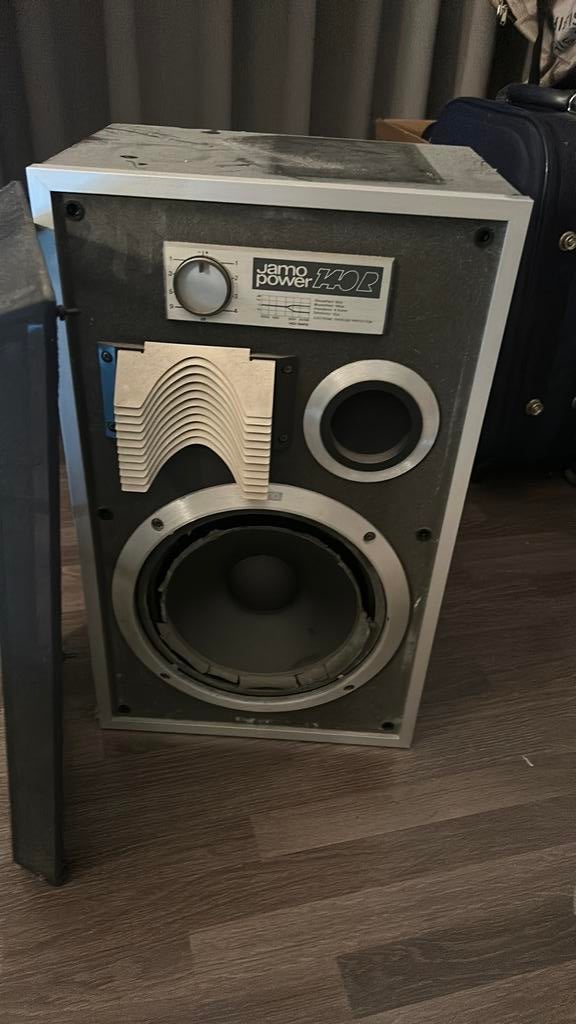 2 jamo luidsprekers, Ophalen, Gebruikt, 120 watt of meer, Jamo