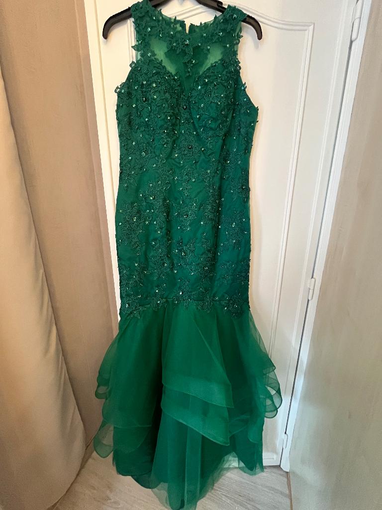 Robe de cérémonie neuve, Ophalen, Nieuw, Maat 46/48 (XL) of groter, Groen