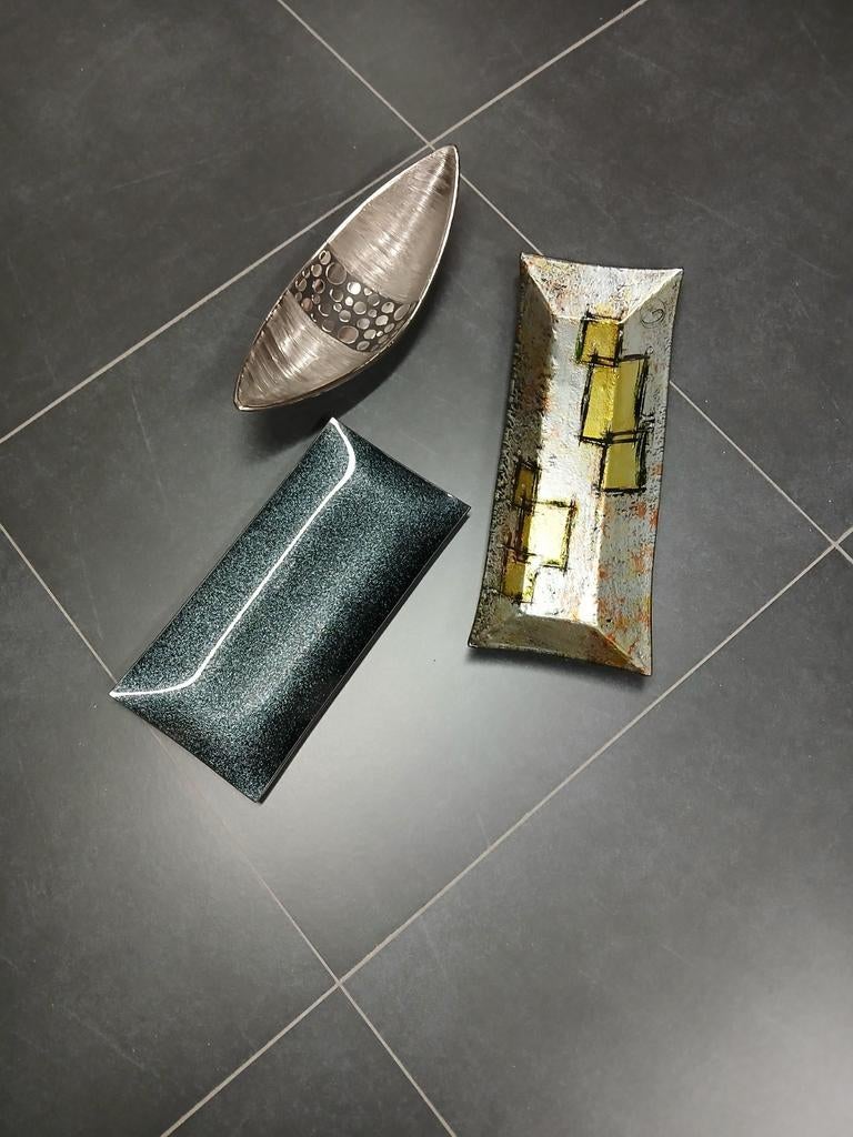 lot de plateaux où vide poches, Enlèvement, Comme neuf