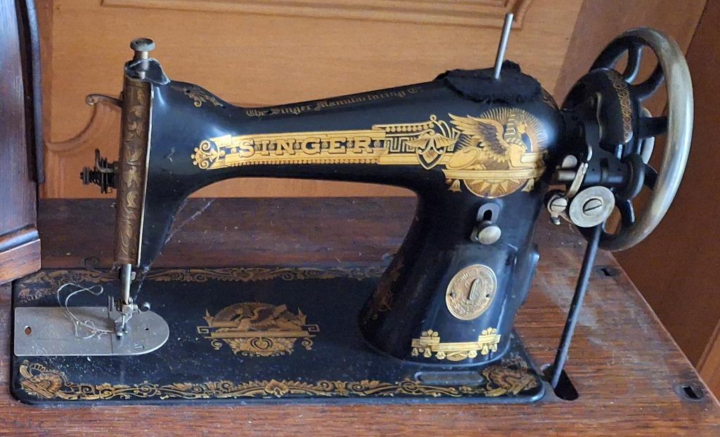 Vintage naaimachines, Verzamelen, Ophalen, Gebruikt