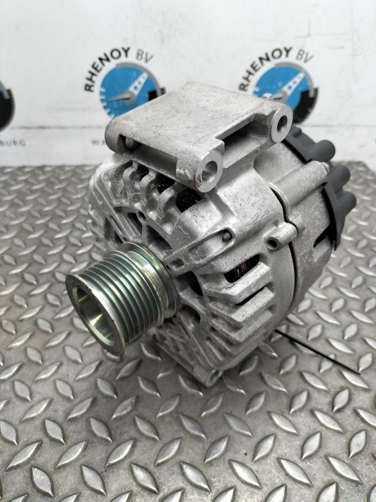 MERCEDES GLE CLASS DYNAMO 0009060903 2017, Enlèvement ou Envoi, Utilisé, Stiba membre