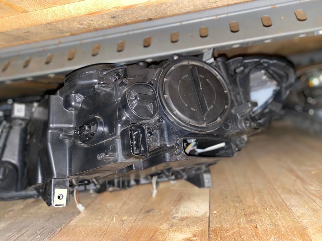 Phare xenon Adaptative BMW F10 F11 7203252, Enlèvement, Utilisé, BMW