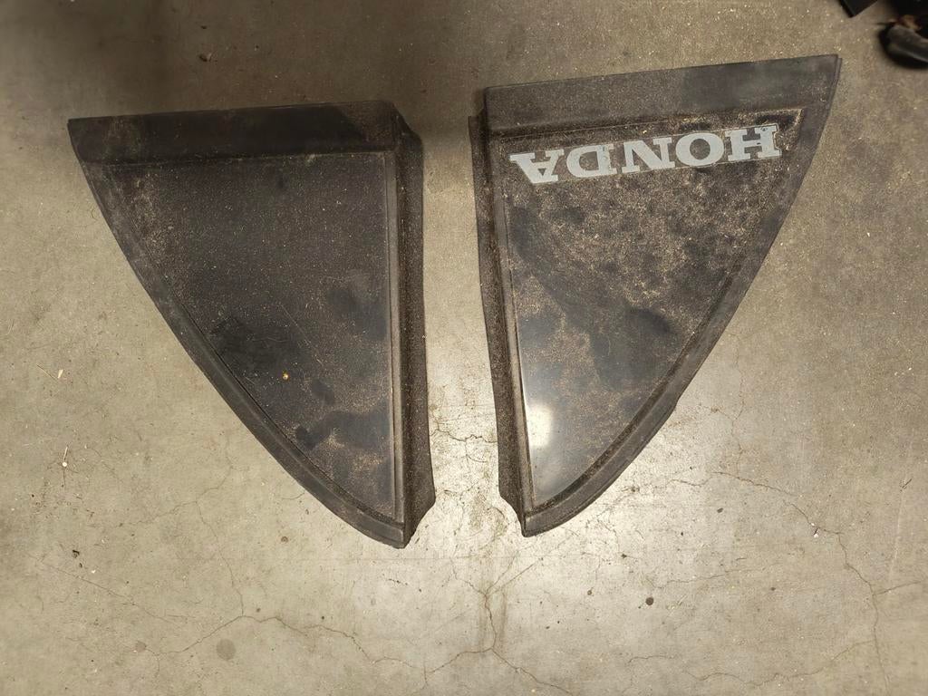 Achterste driehoek raampjes crx, Ophalen of Verzenden, Gebruikt, Honda